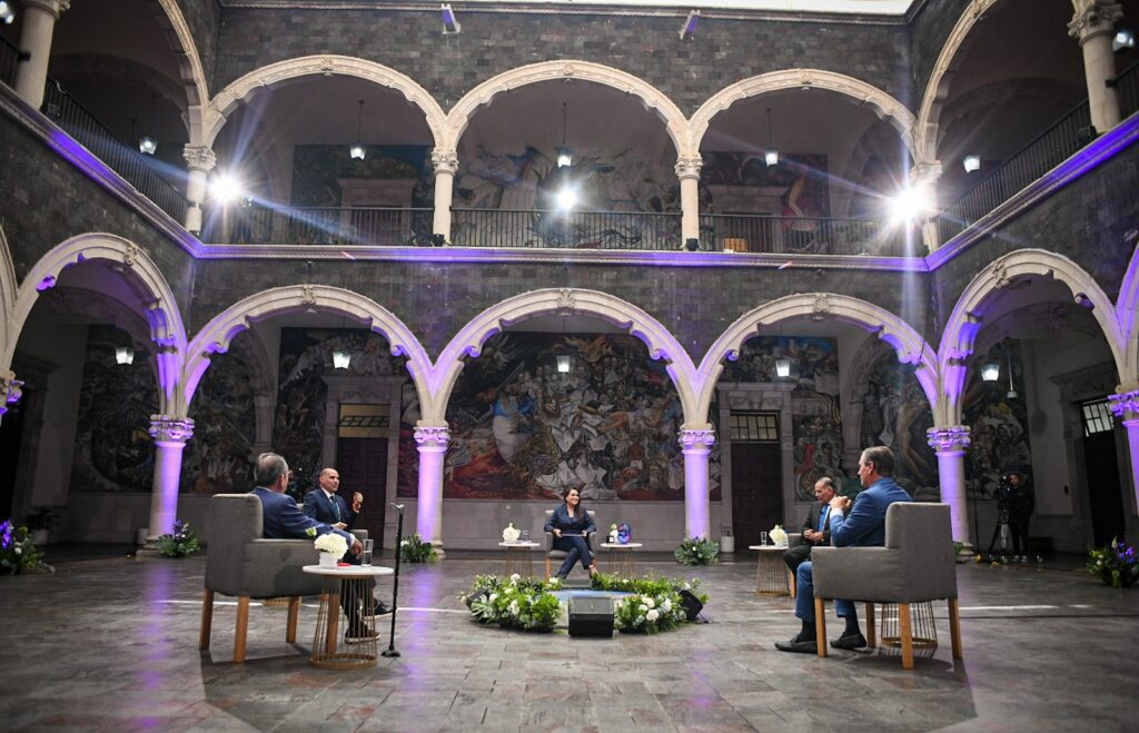 Tere Jiménez se reúne con exgobernadores para compartir su visión estatal Noticias de Aguascalientes hoy